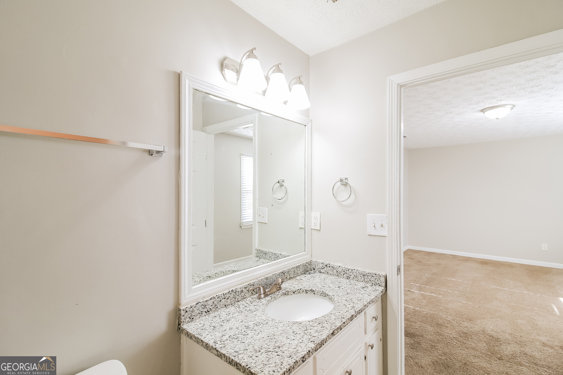 6570 Deshon Circle Property Photo 10