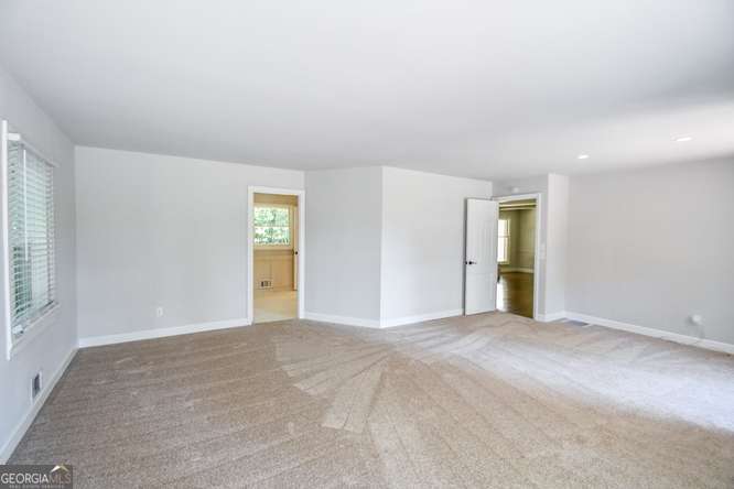 3216 Golf Club Drive Property Photo 18