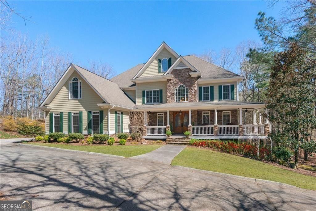 10 Clydesdale Trail Property Photo 2