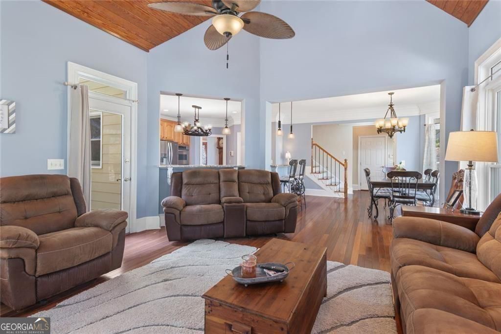 10 Clydesdale Trail Property Photo 17