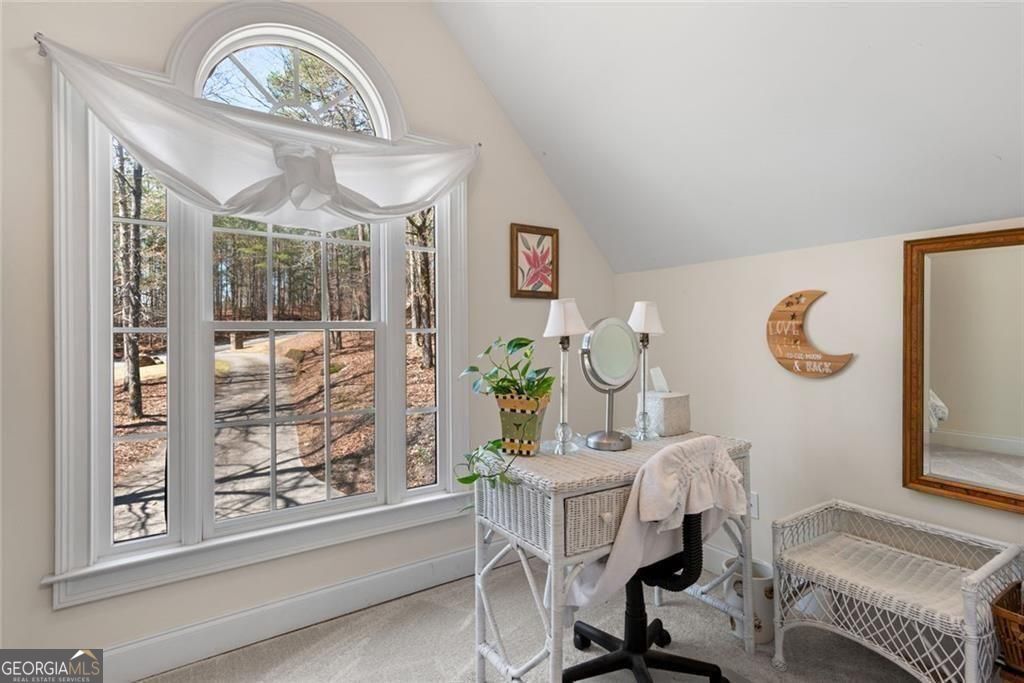 10 Clydesdale Trail Property Photo 29