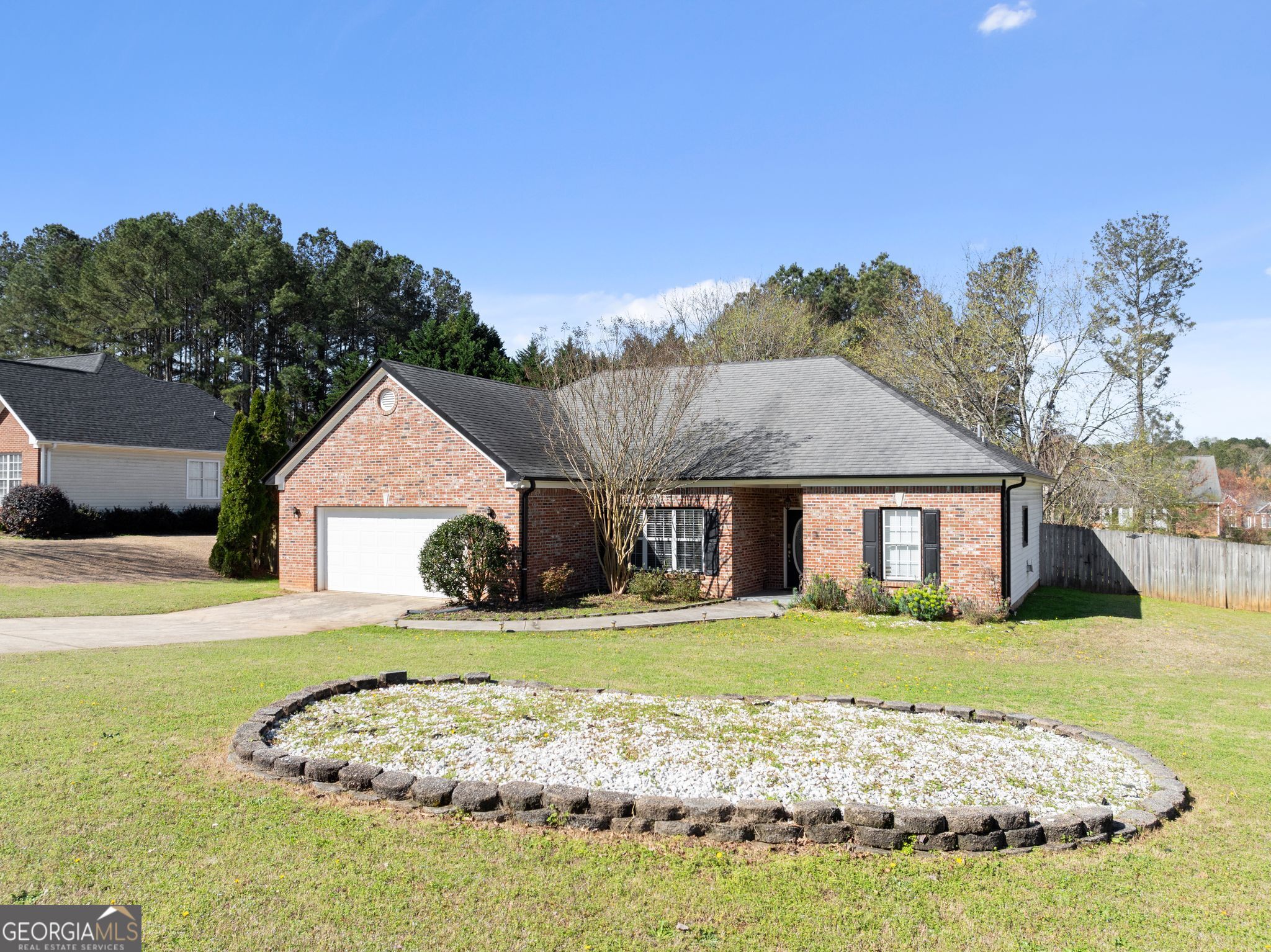 716 Michael Drive Property Photo 3