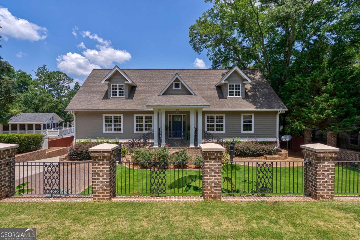 224 Fortson Drive Property Photo 1