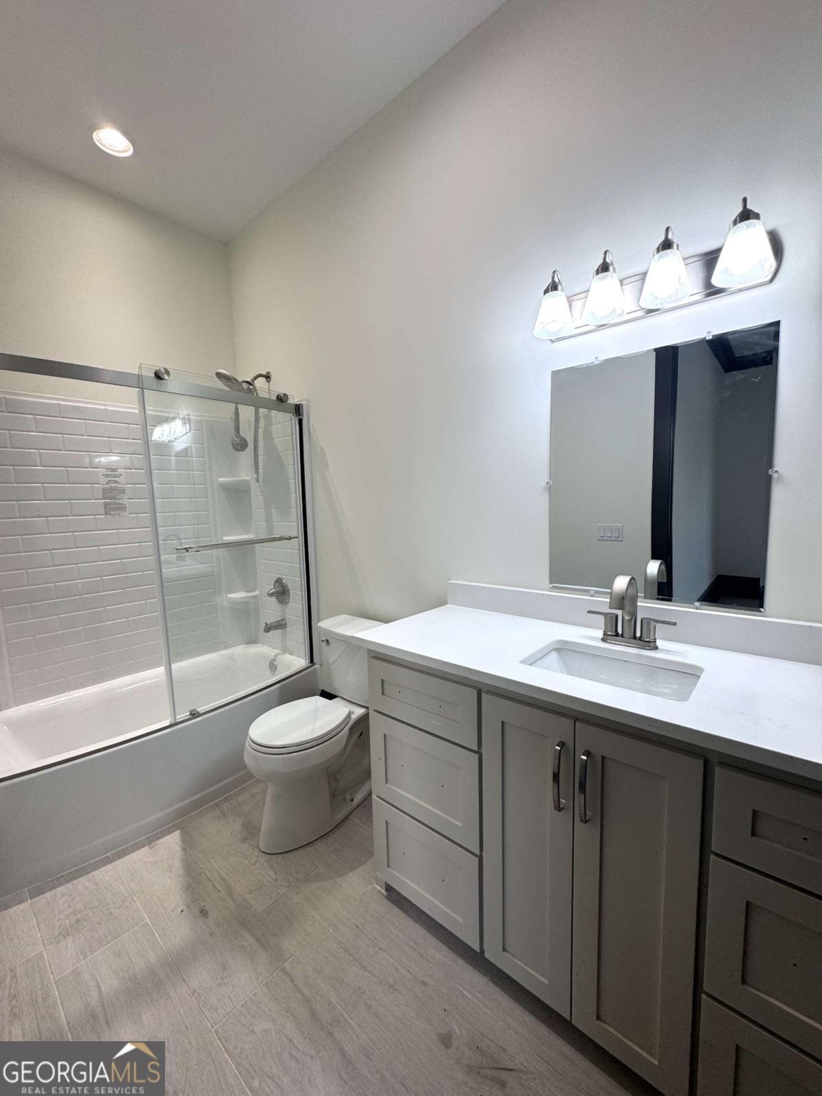 20 Club Drive Property Photo 23