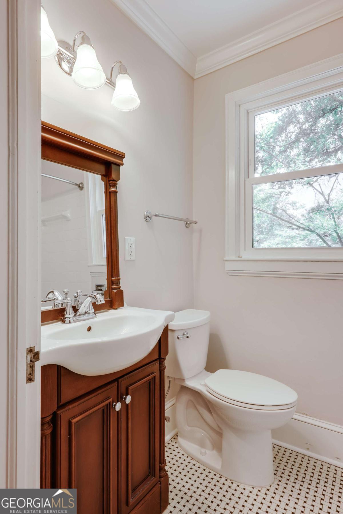 490 Mcwhorter Drive Property Photo 32