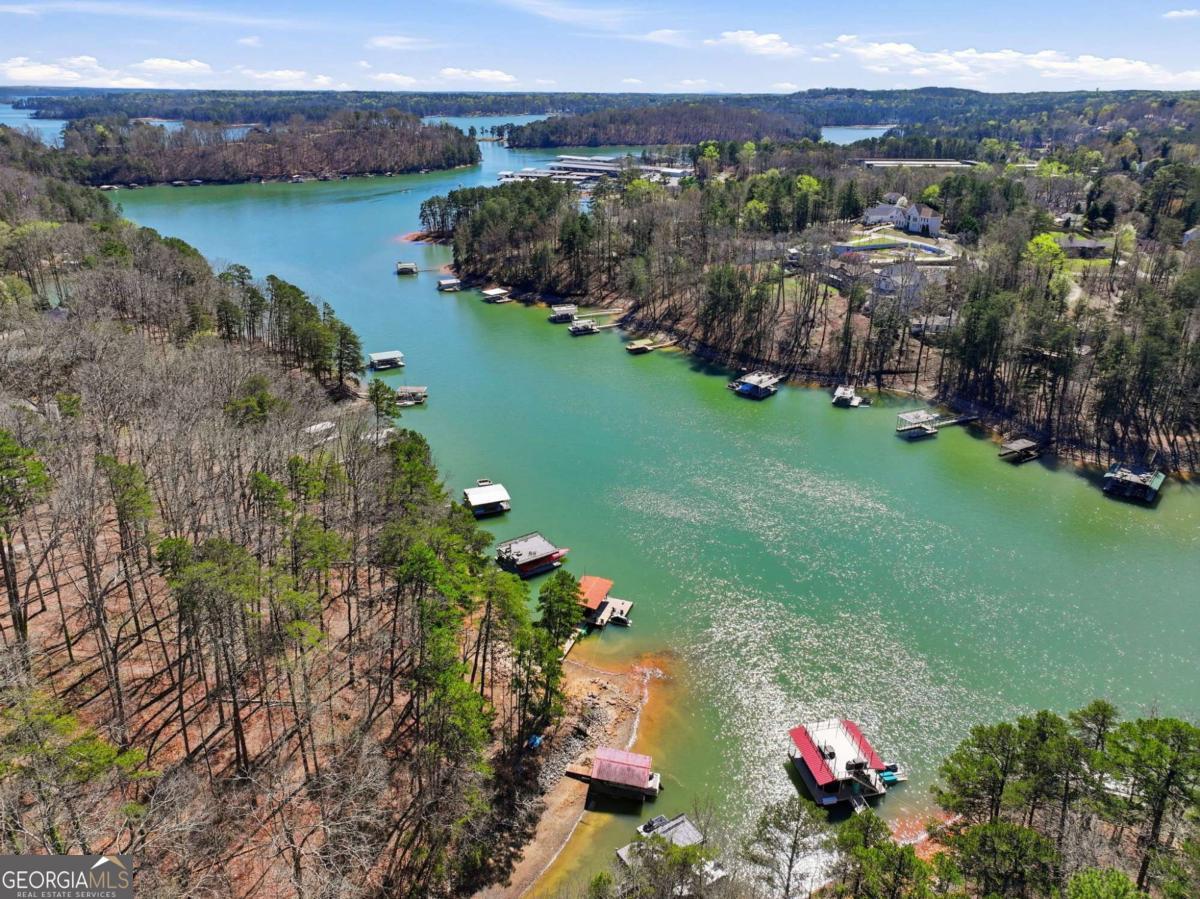 6010 Pilgrim Point Circle Property Photo 4