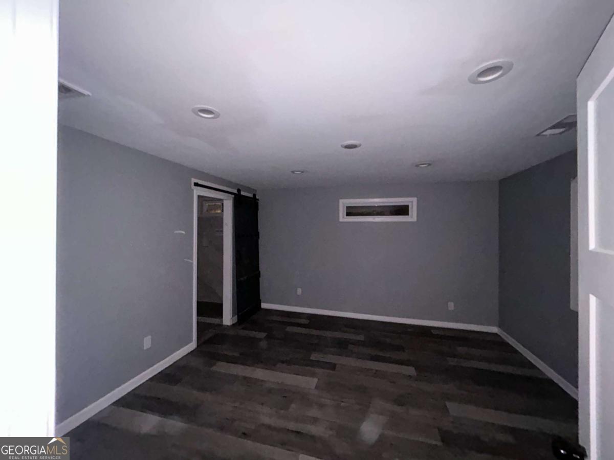 1831 Jonesboro Road Se Property Photo 11