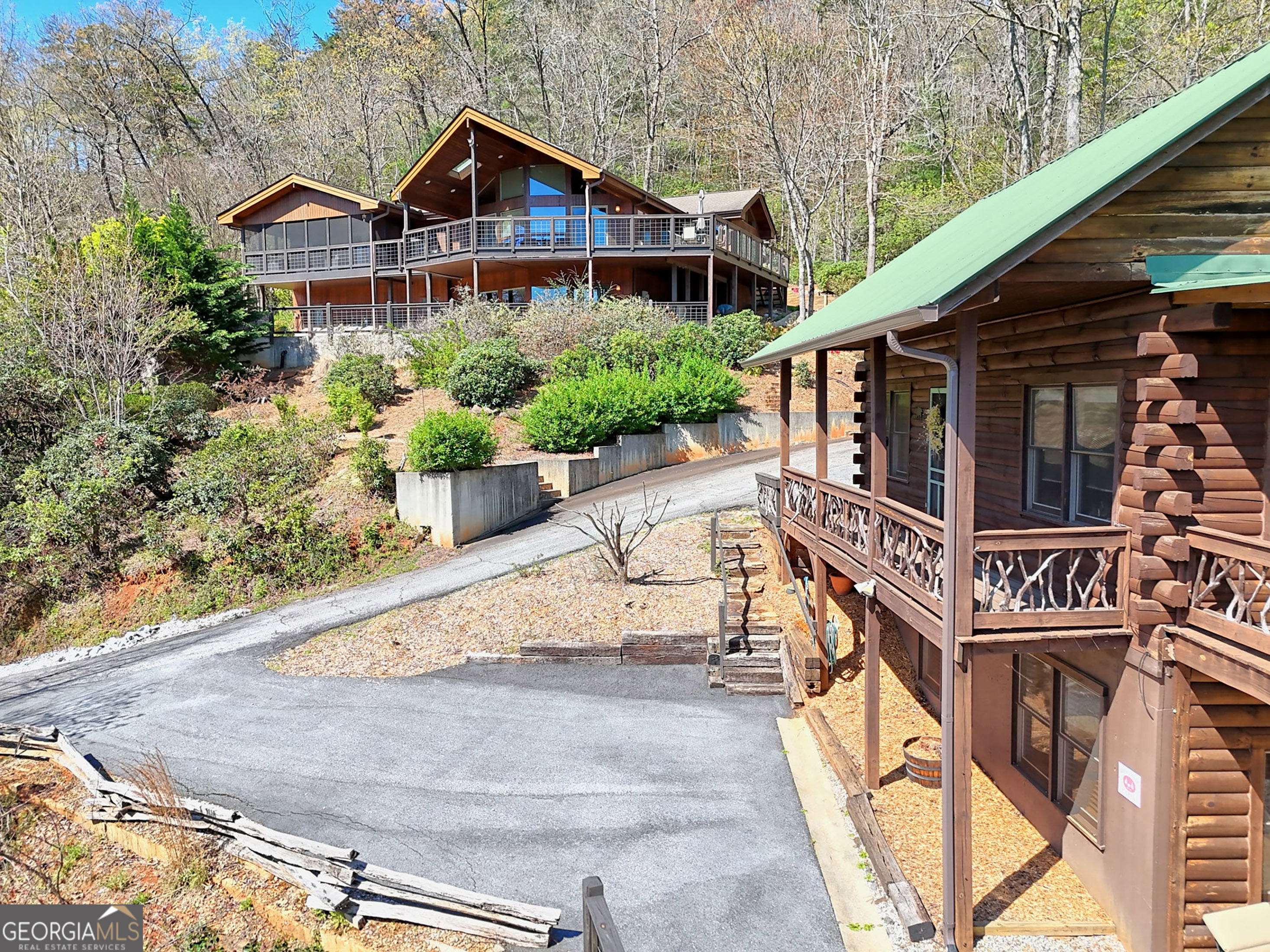 9406 Bridge Creek Road Property Photo 1