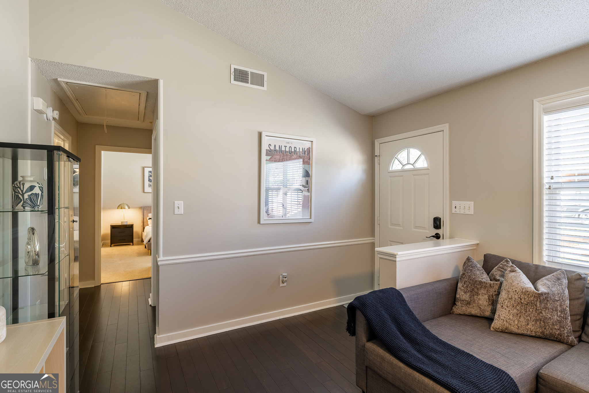 255 Pine Valley Drive Property Photo 3