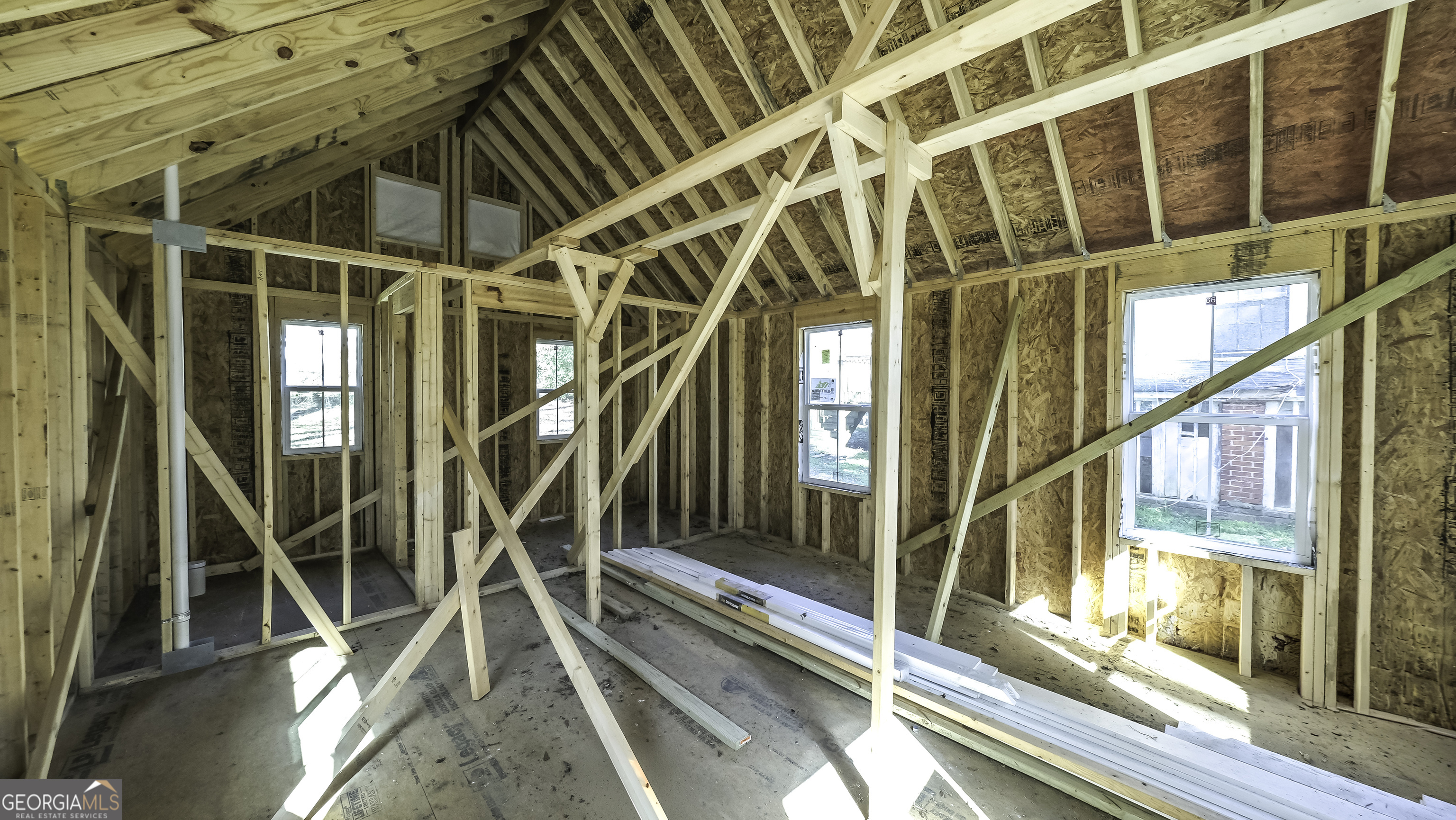215 West Avenue Property Photo 26