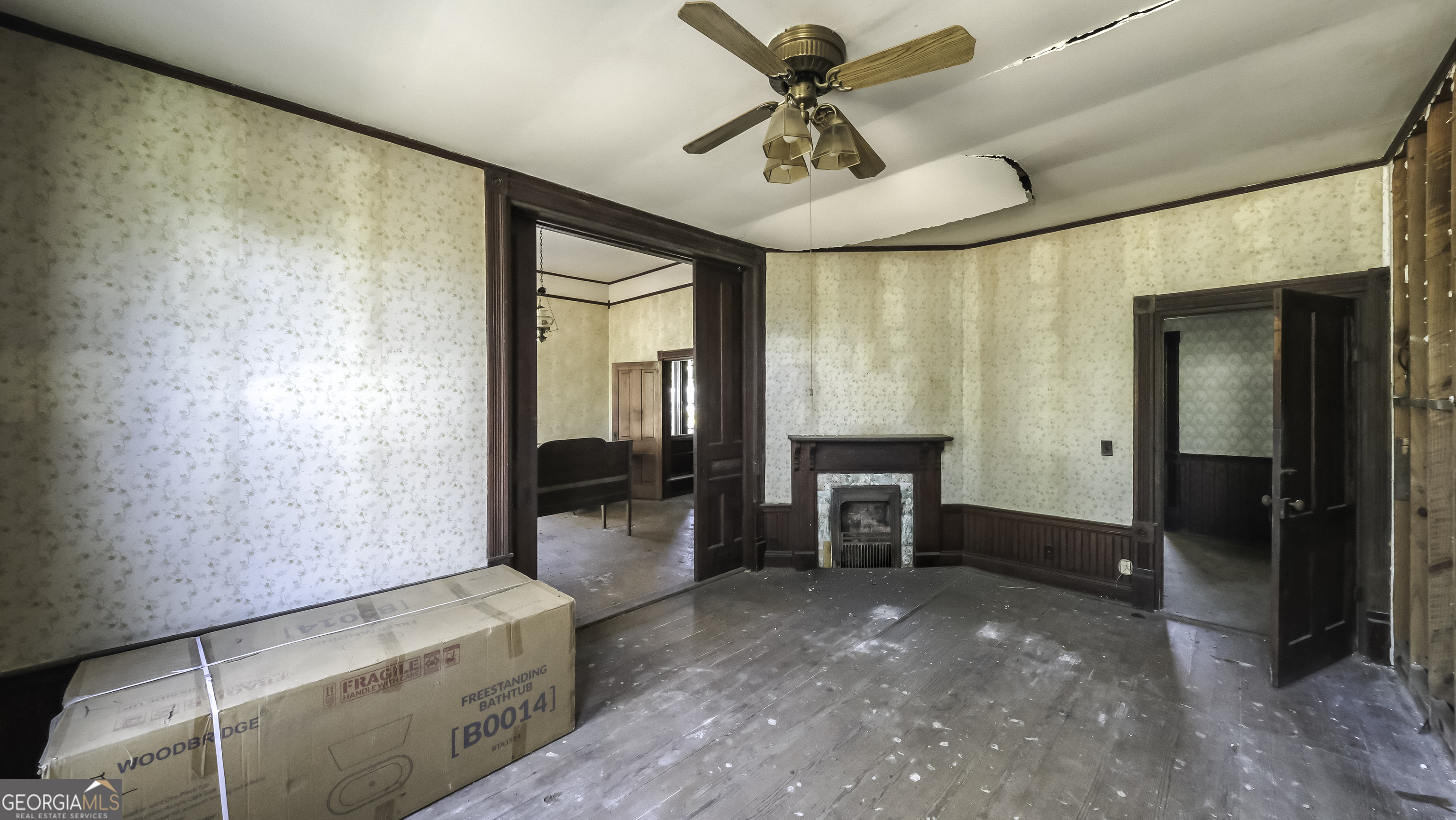 215 West Avenue Property Photo 30