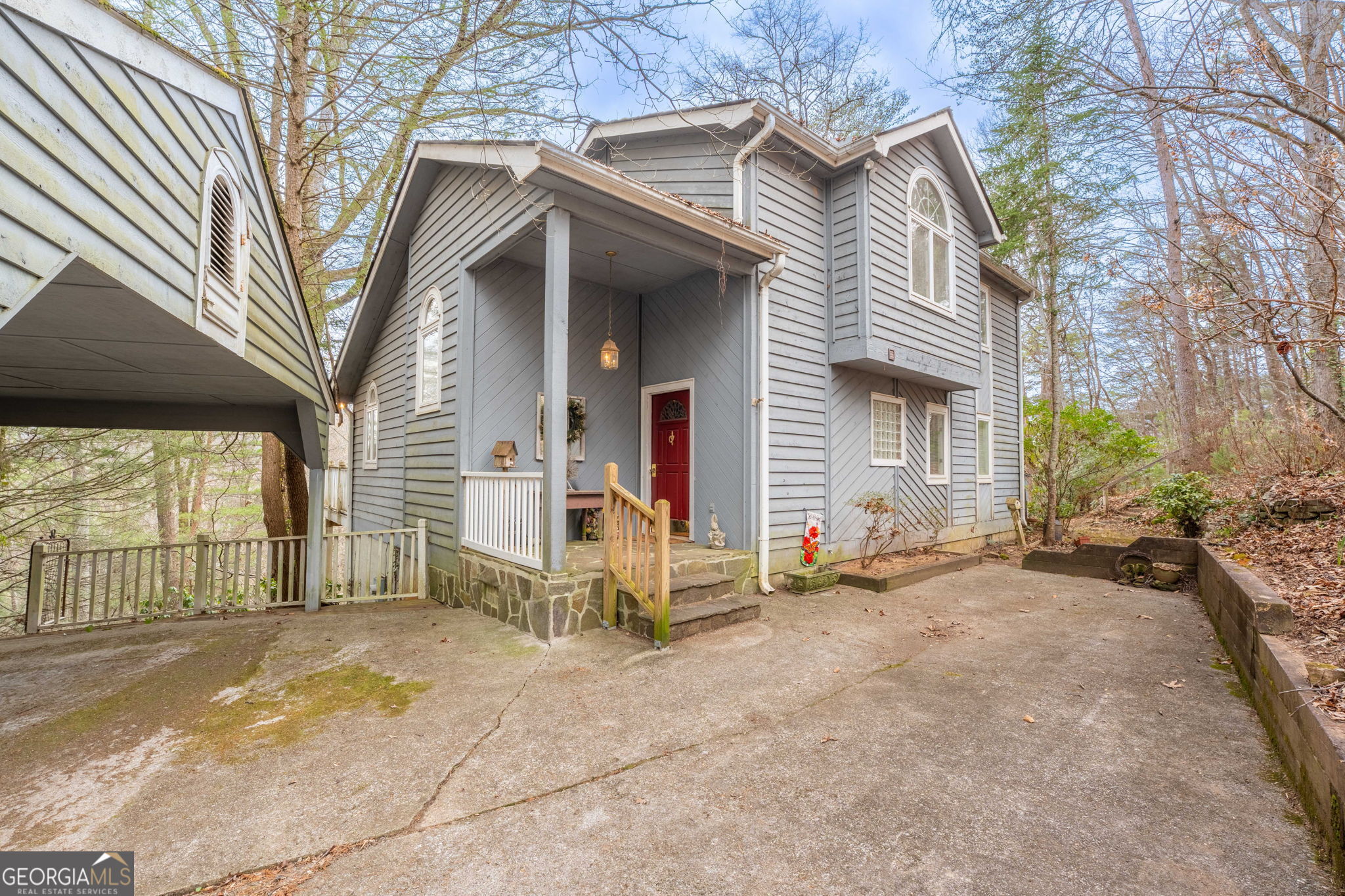 191 Applewood Drive Property Photo 1