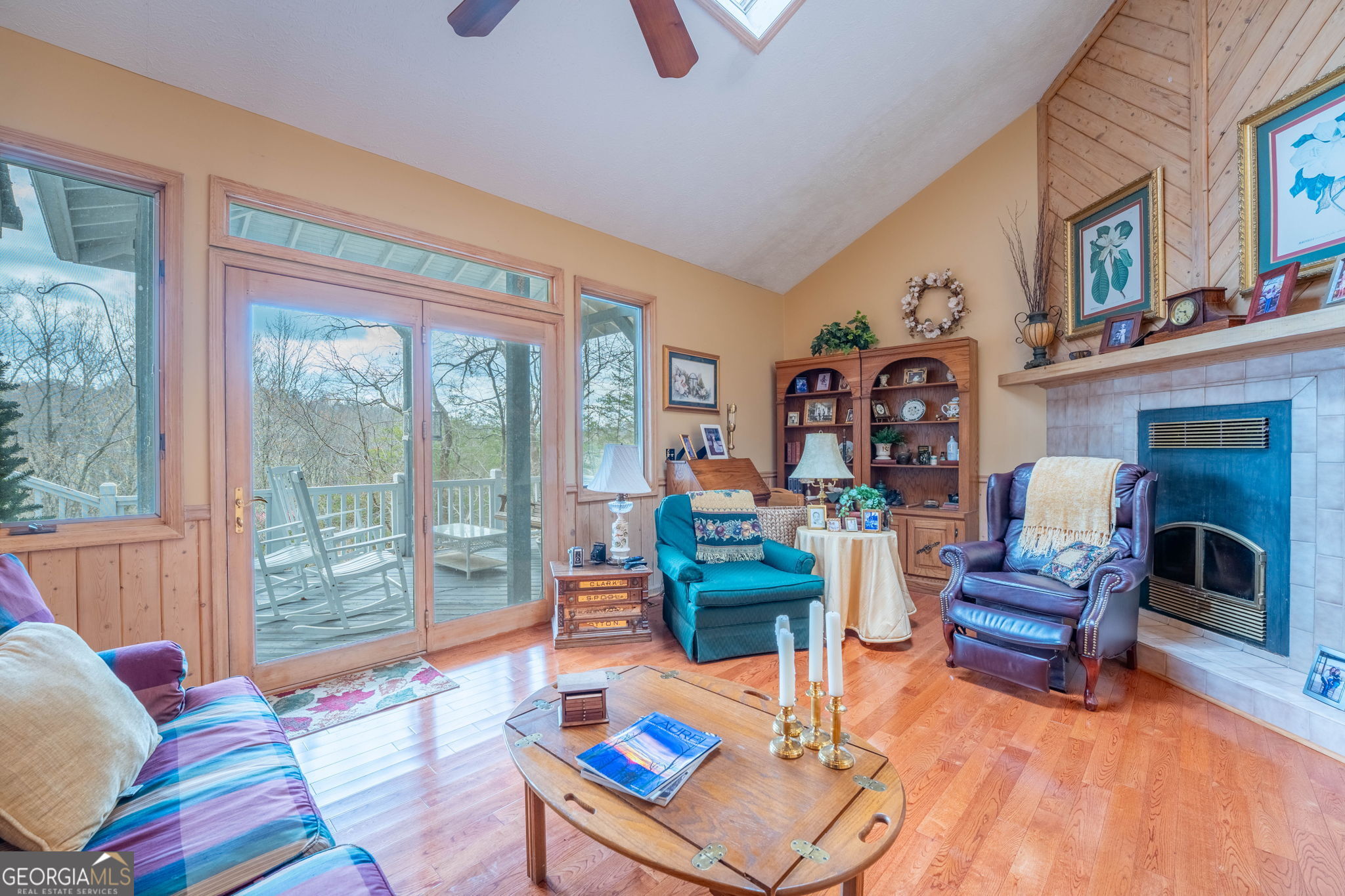 191 Applewood Drive Property Photo 3