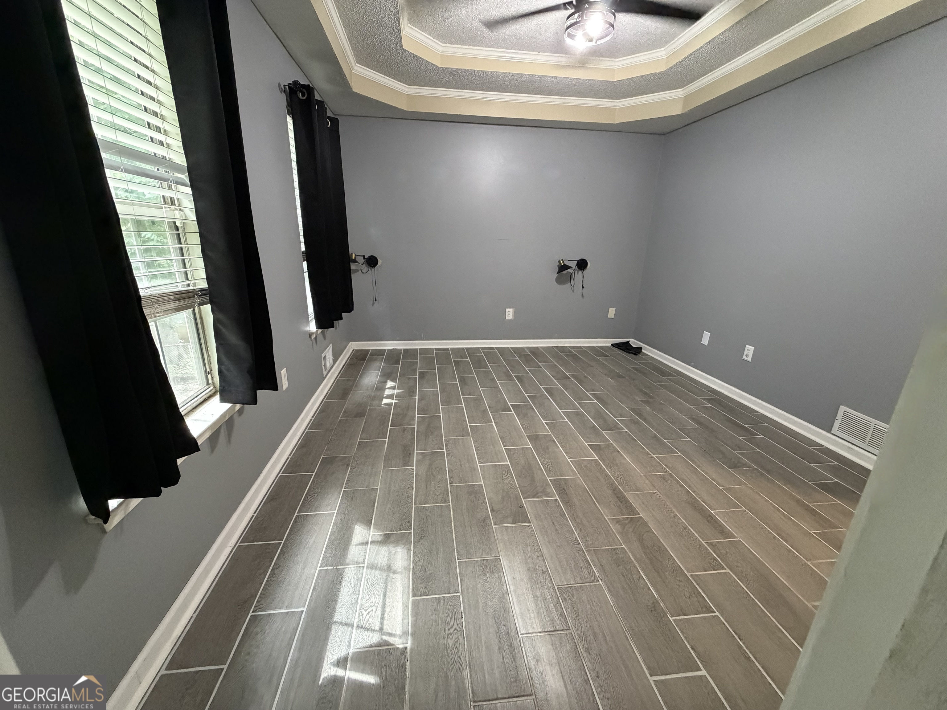130 Lakefront Drive Property Photo 11