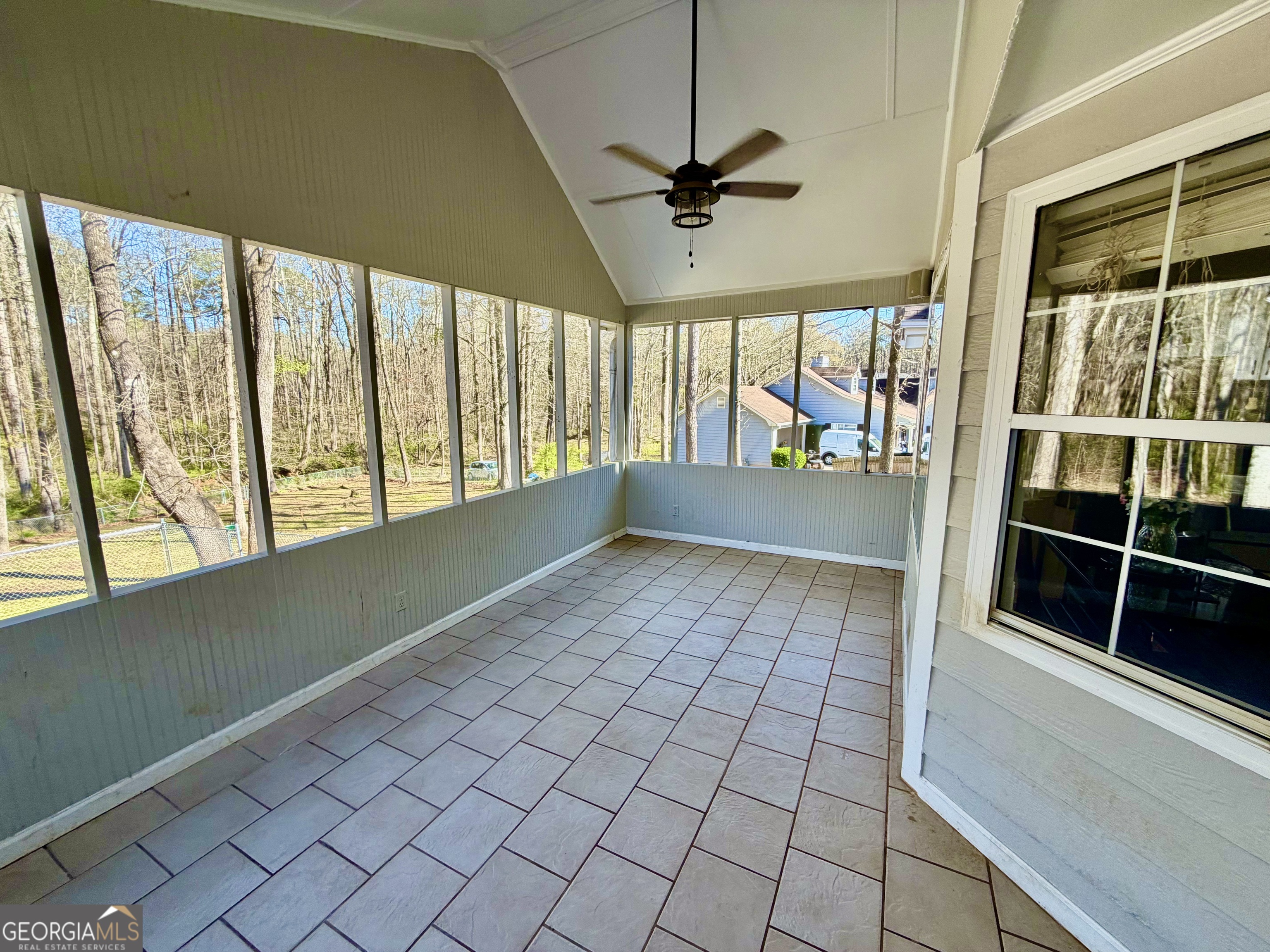 130 Lakefront Drive Property Photo 15