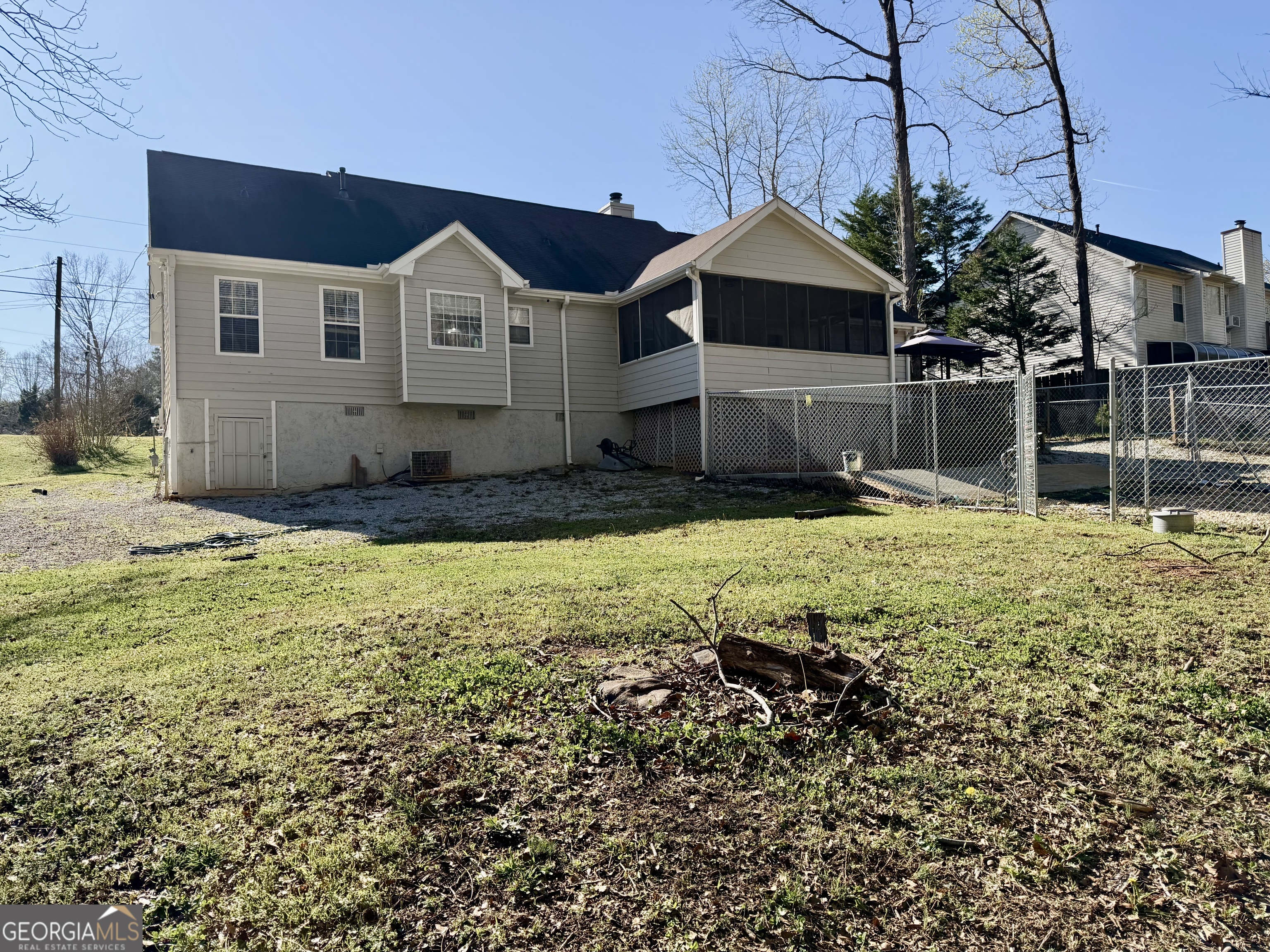 130 Lakefront Drive Property Photo 19