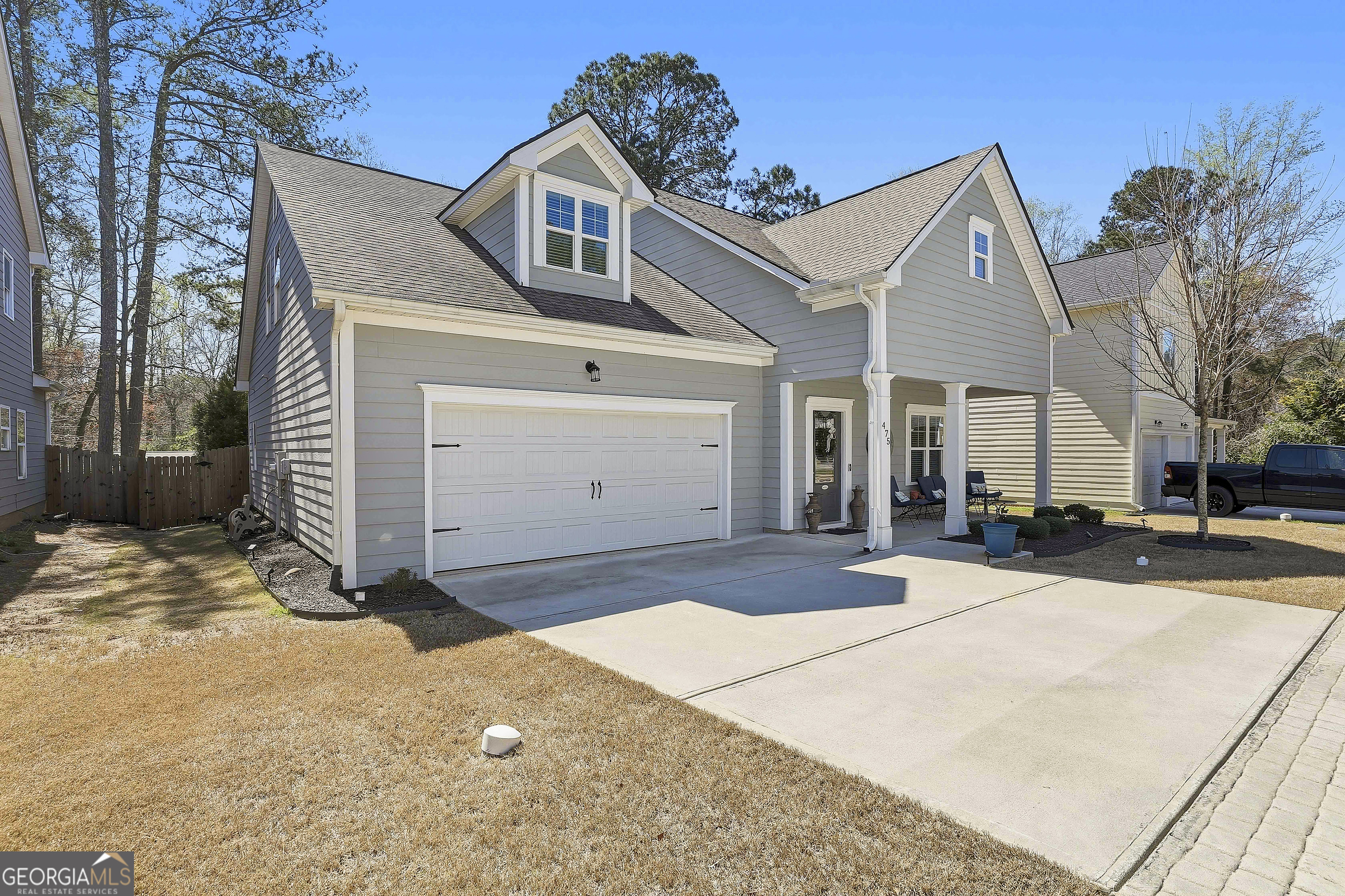475 Rabbits Run Property Photo 1