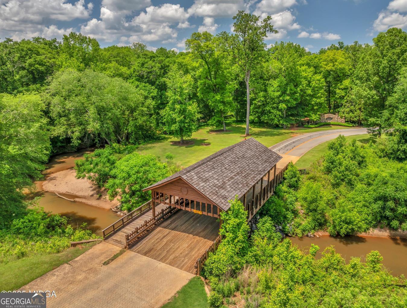 615 Forest Pointe Drive Property Photo 38