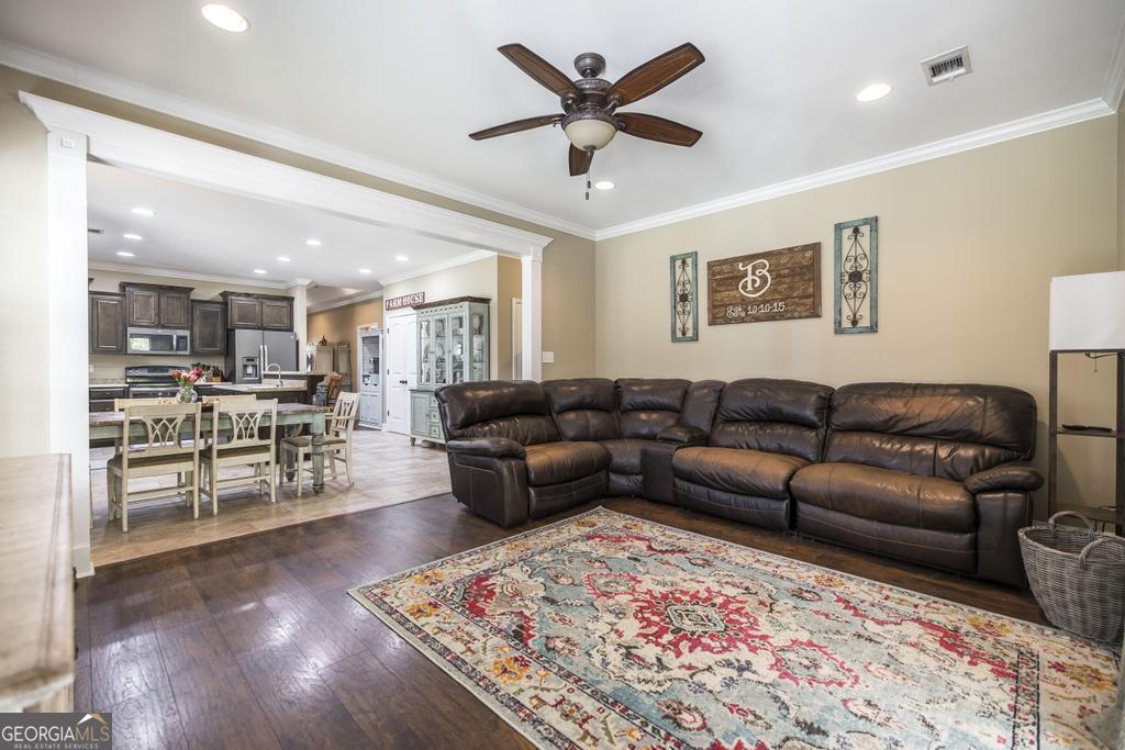 167 Cove Road Property Photo 15