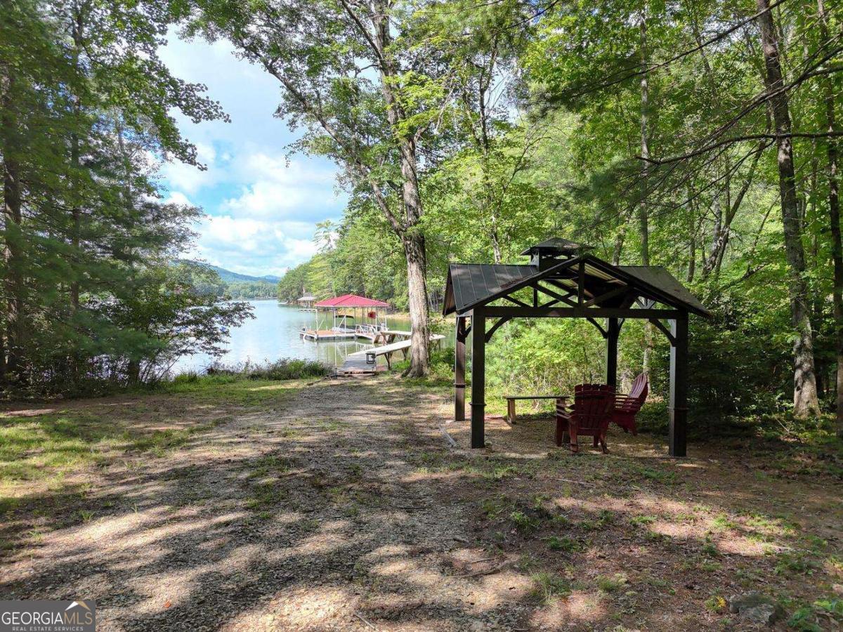 184 Whisper Cove Property Photo 8