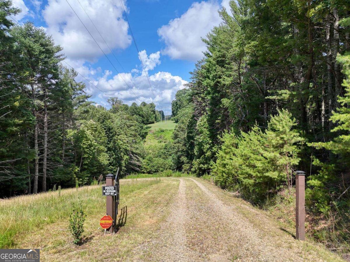 184 Whisper Cove Property Photo 12