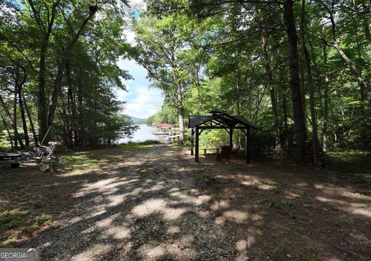 184 Whisper Cove Property Photo 14
