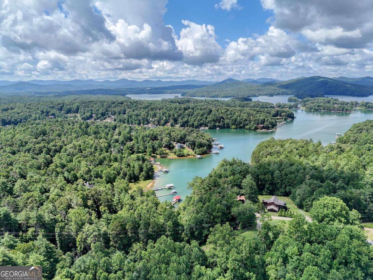 184 Whisper Cove Property Photo 23