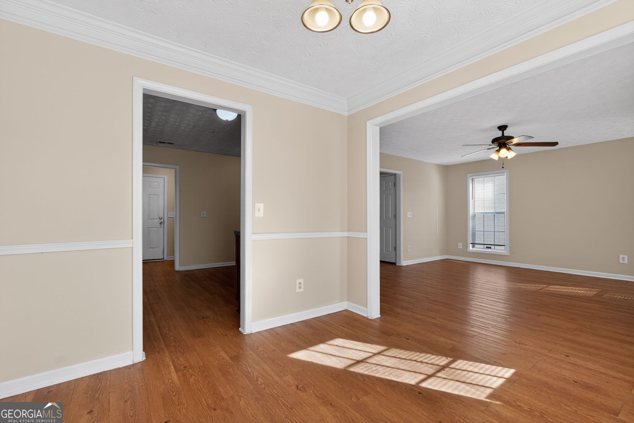 3885 Riverside Parkway Property Photo 7