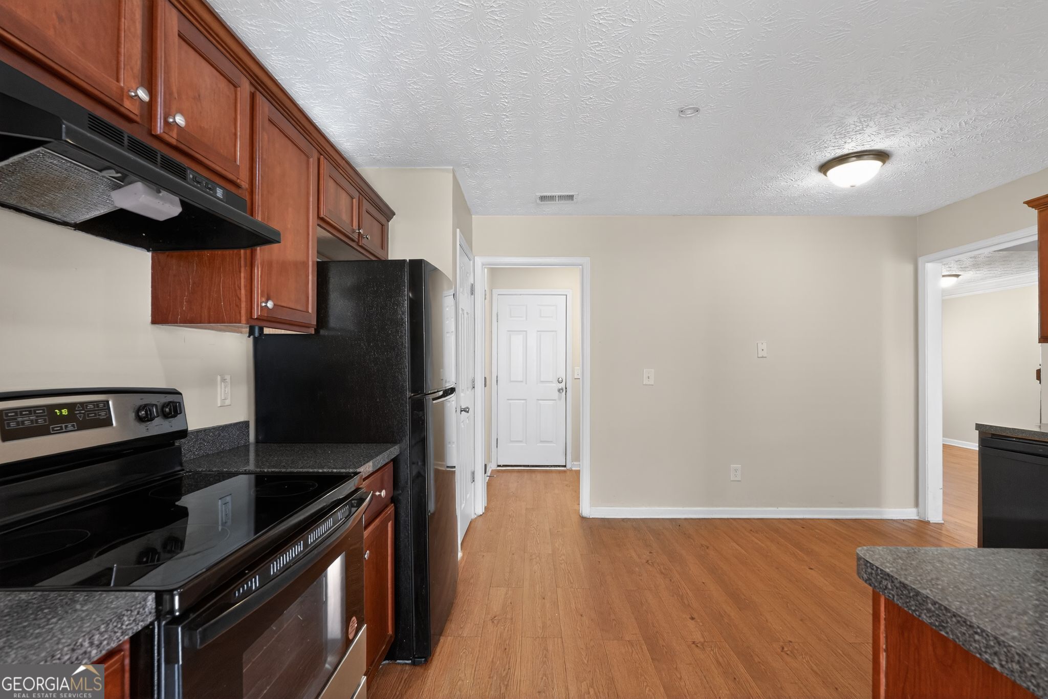 3885 Riverside Parkway Property Photo 18