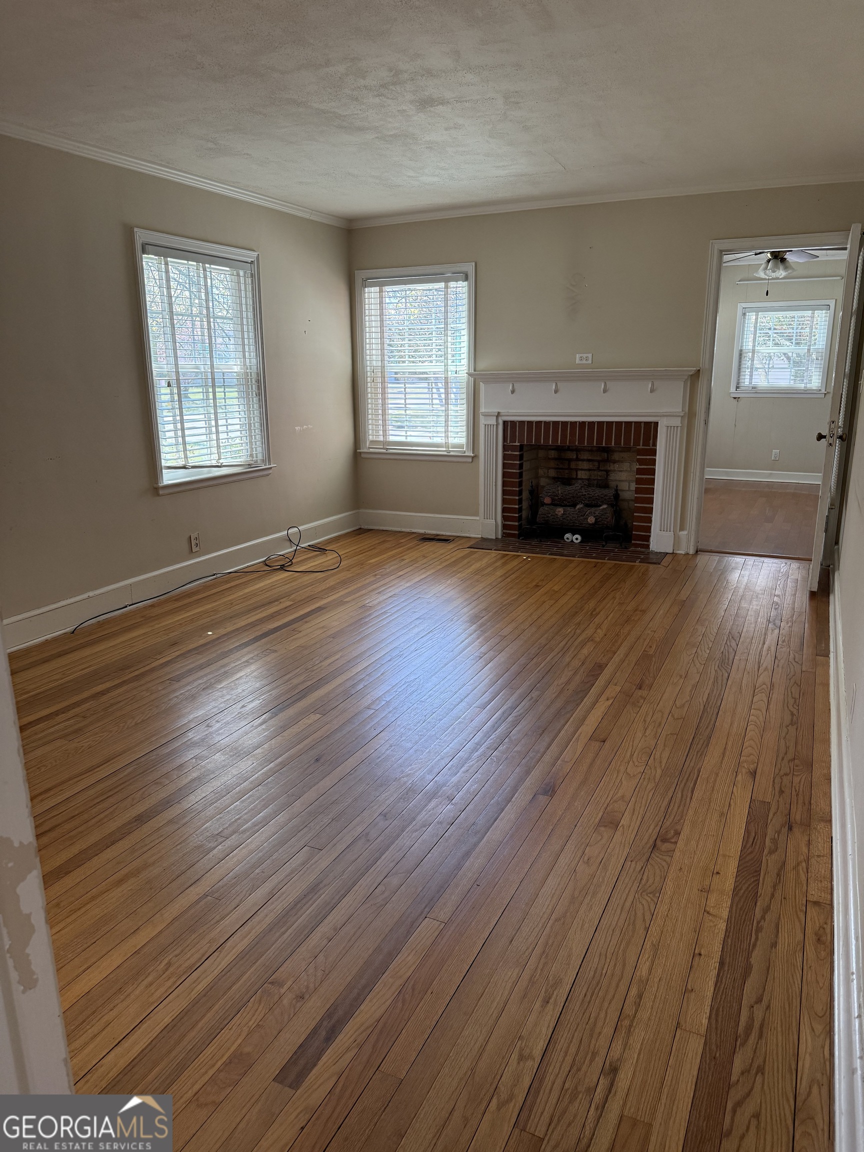 208 Vista Circle Property Photo 3
