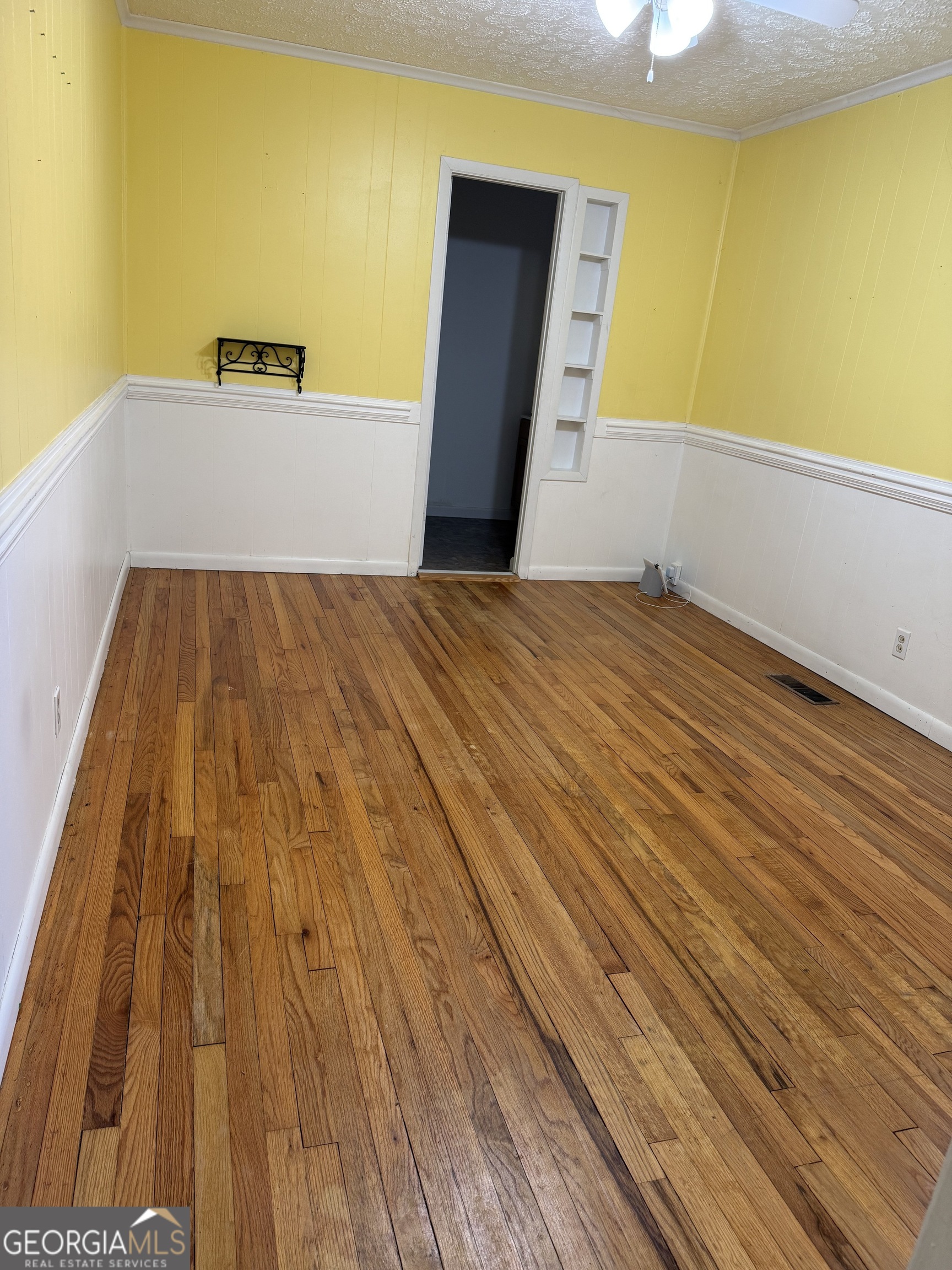 208 Vista Circle Property Photo 5