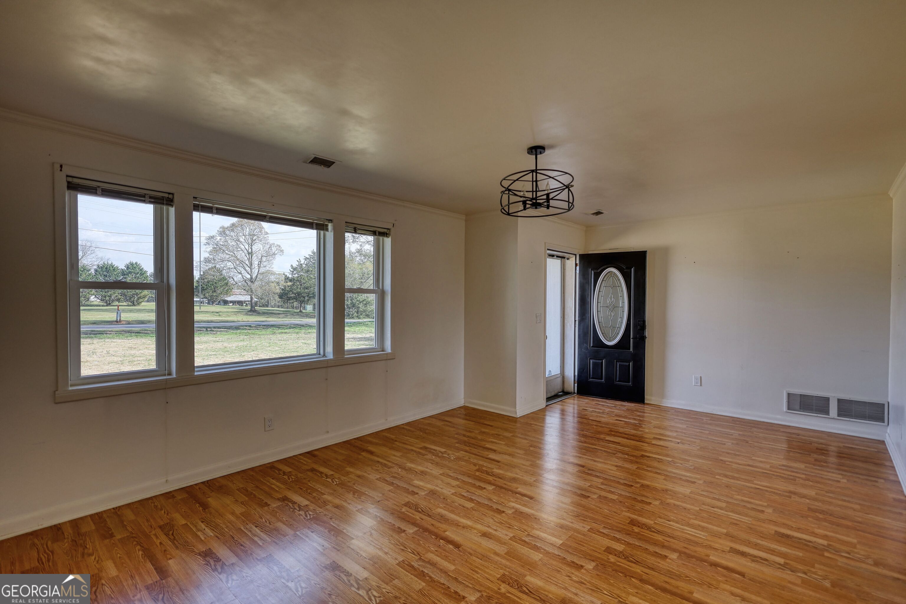 10 Wolfskin Road Property Photo 17