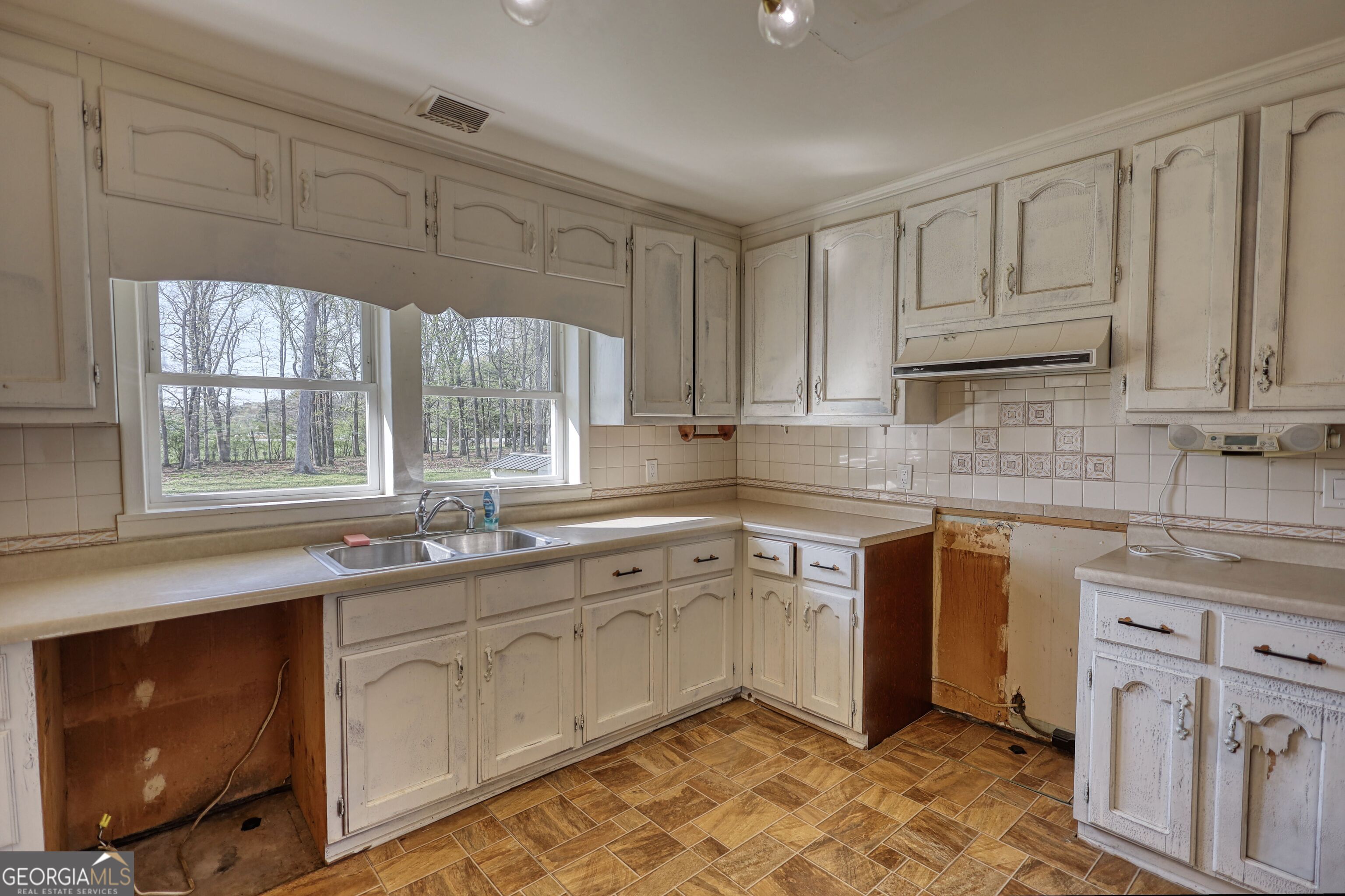 10 Wolfskin Road Property Photo 24
