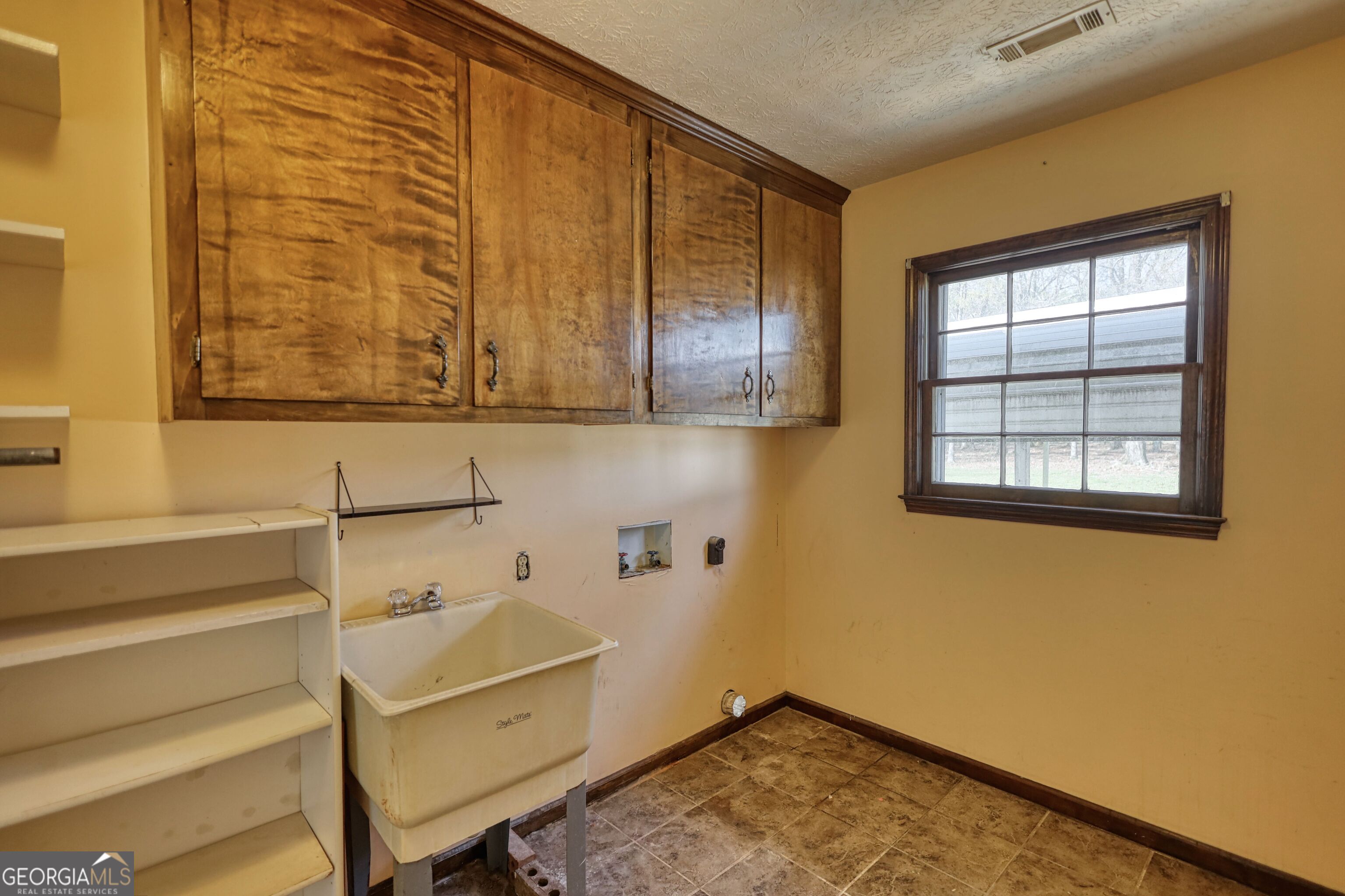 10 Wolfskin Road Property Photo 30