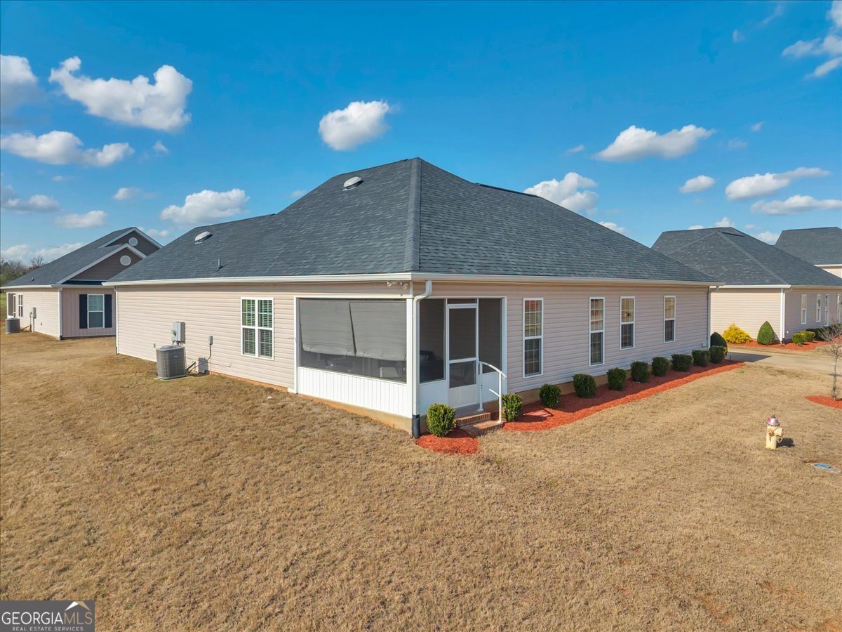 2301 Quail Ridge Lane Property Photo 24