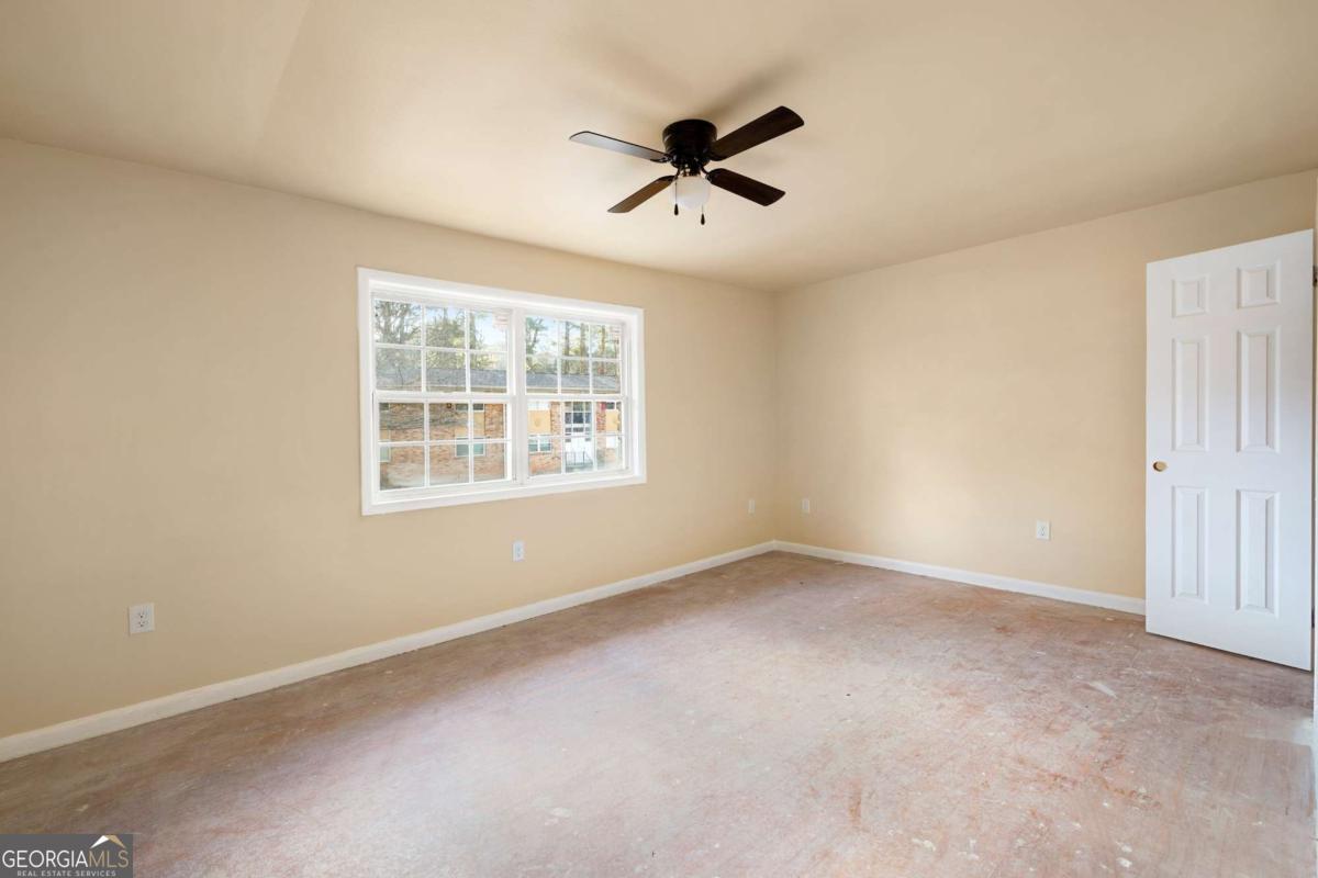 1620 Line Circle Property Photo 19