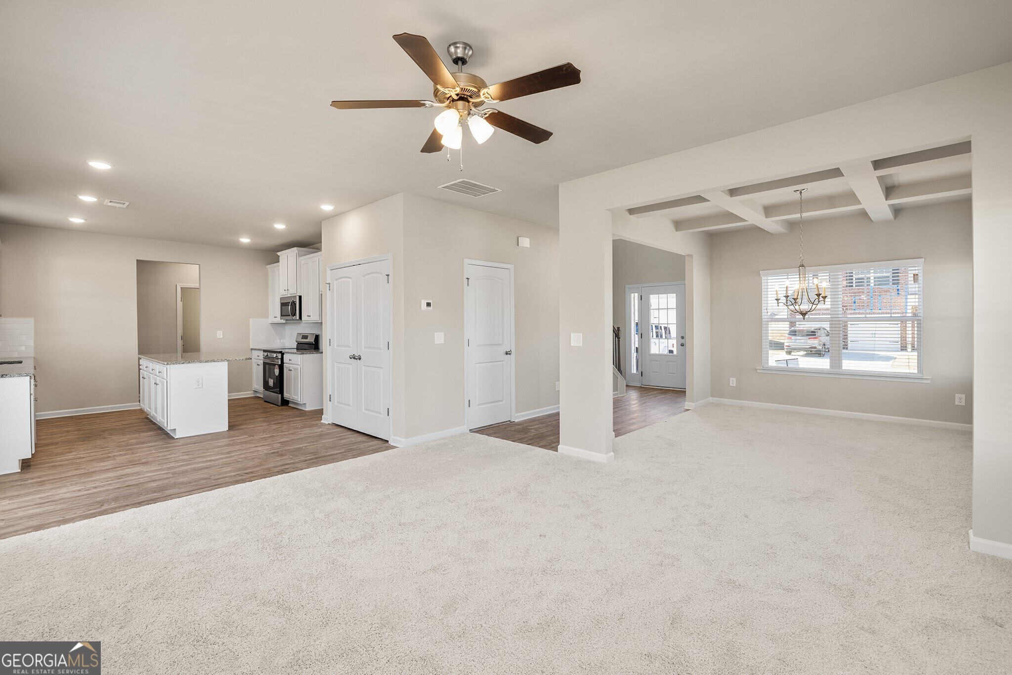 499 Grand Magnolia Street Property Photo 4