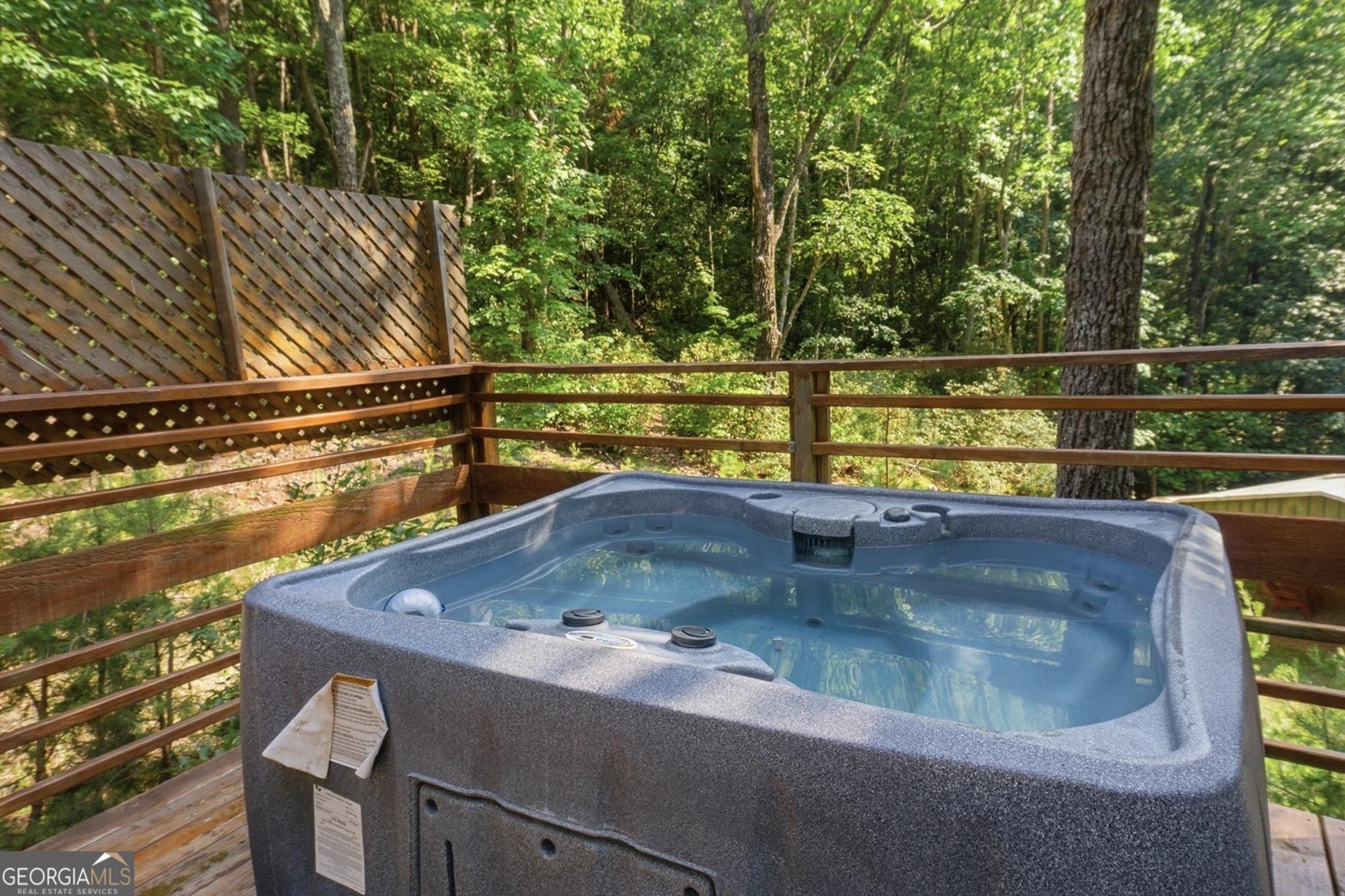 225 Overlook Circle Property Photo 35