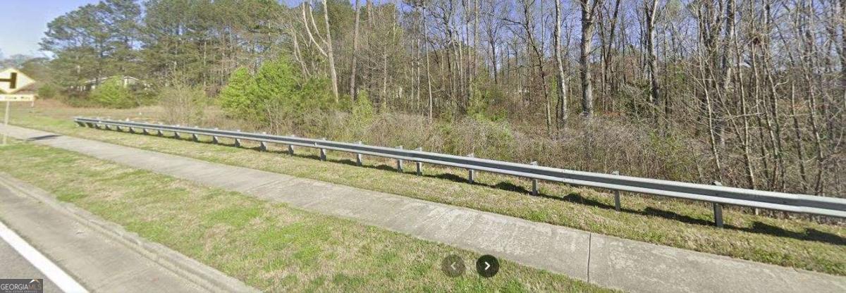 591 Hwy 20 Property Photo 2