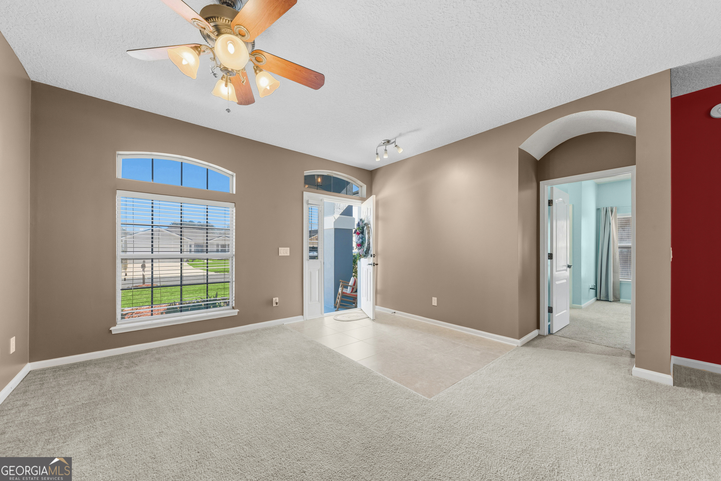 45095 Dutton Way Property Photo 6