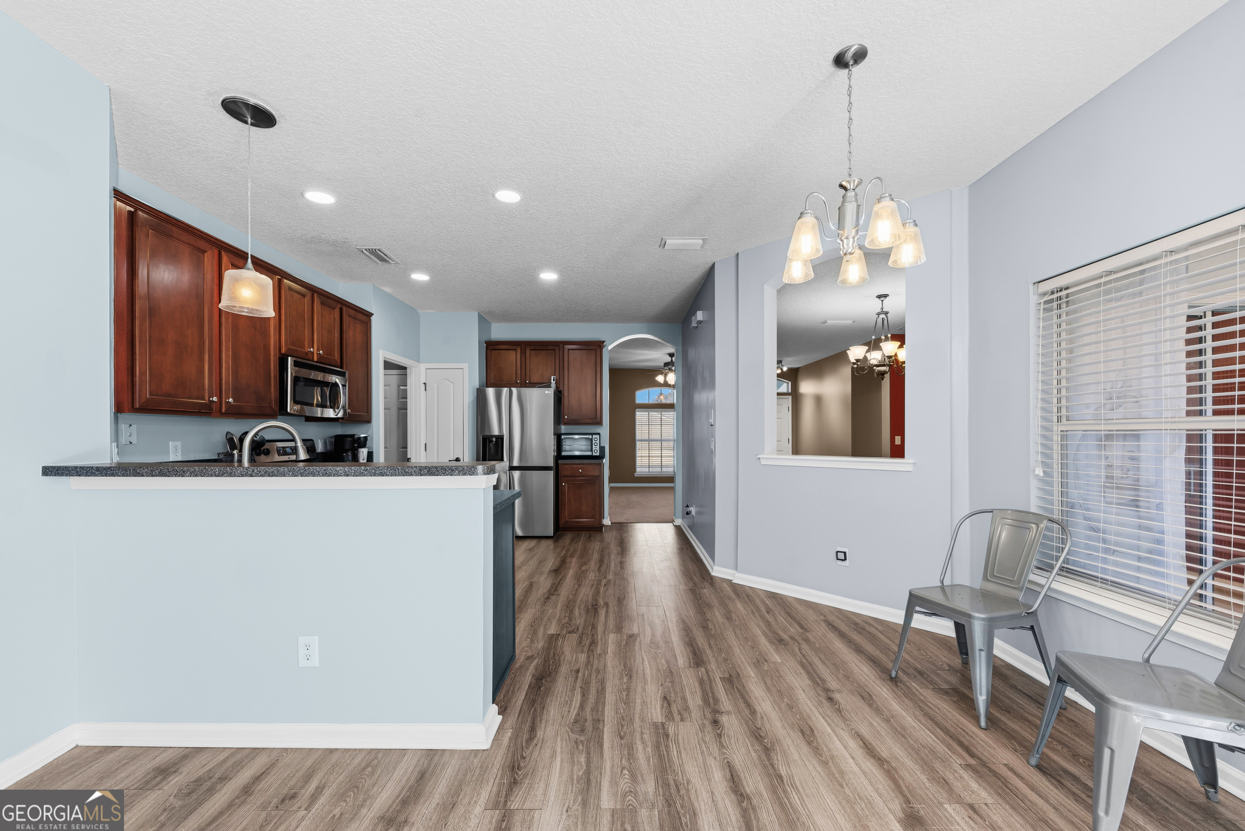 45095 Dutton Way Property Photo 14