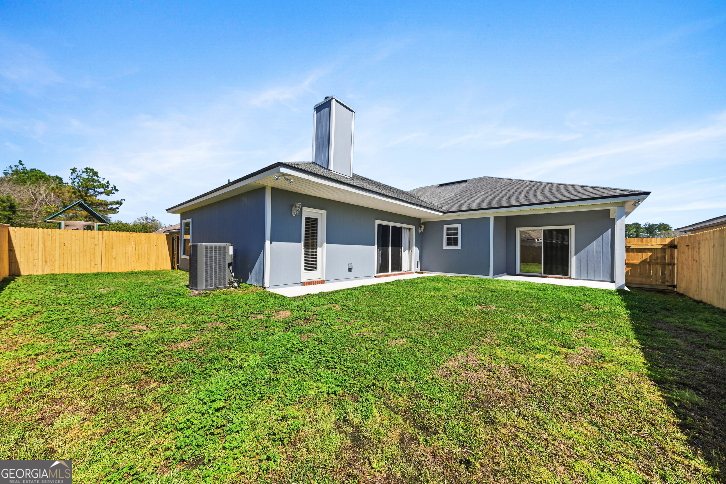 45095 Dutton Way Property Photo 37