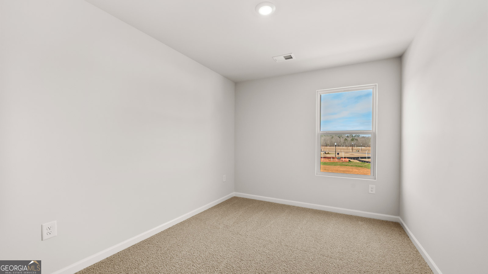 408 Reflection Drive Property Photo 14