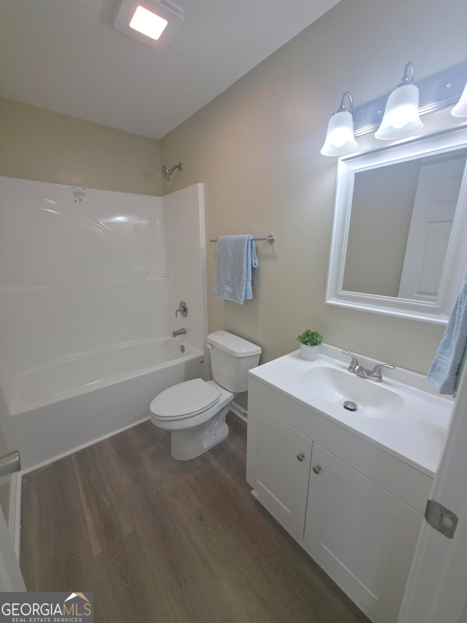 45 Charlotte Drive Property Photo 16