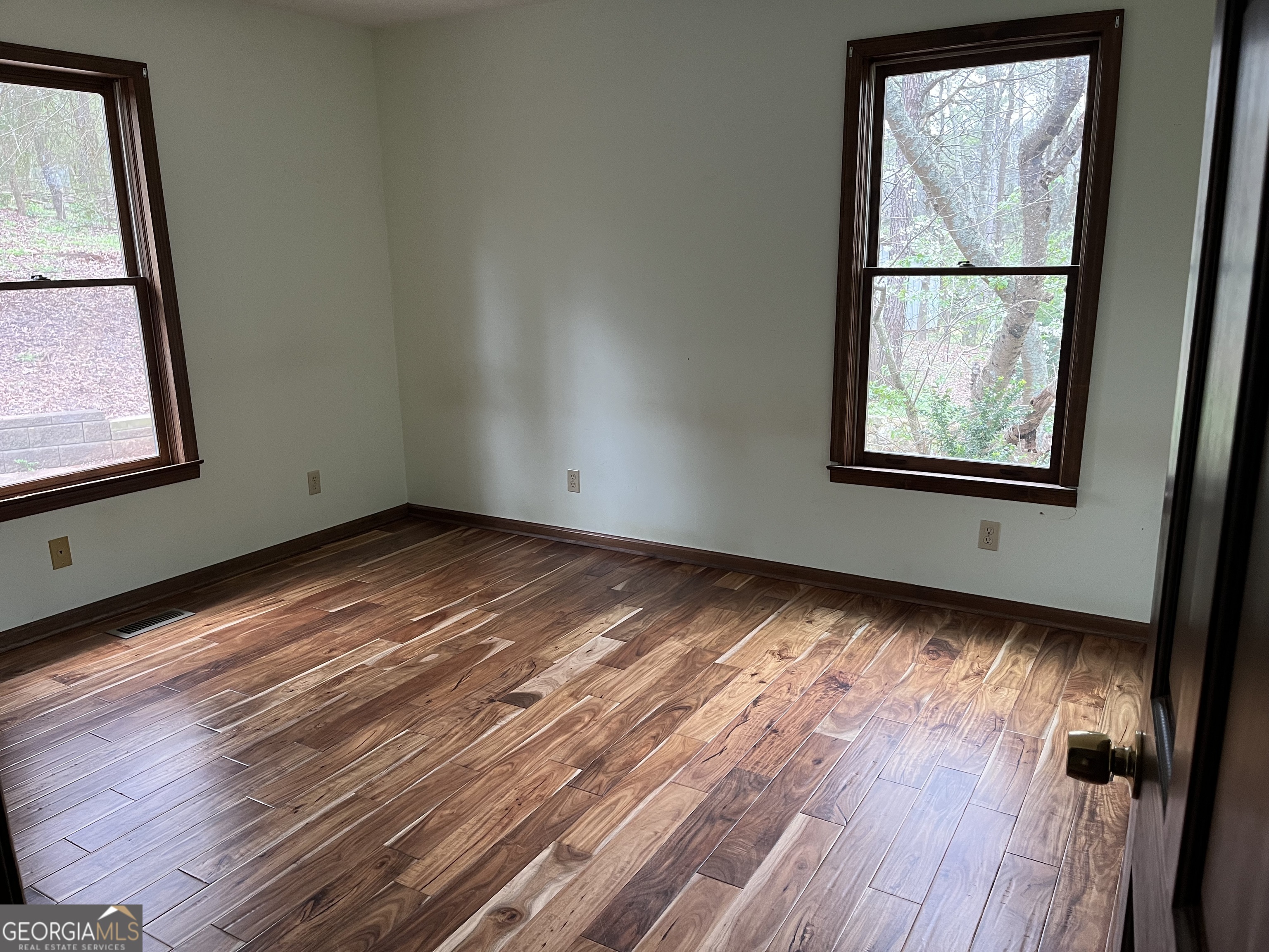 475 Davis Road Sw Property Photo 17