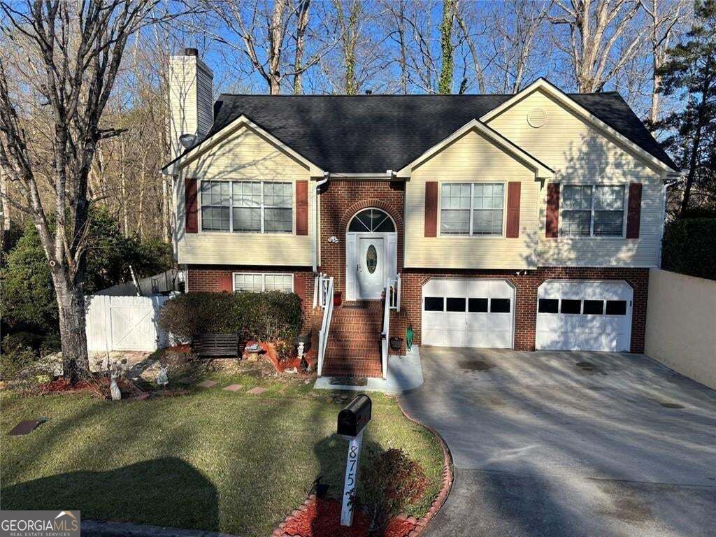 875 Long Branch Circle Property Photo 1