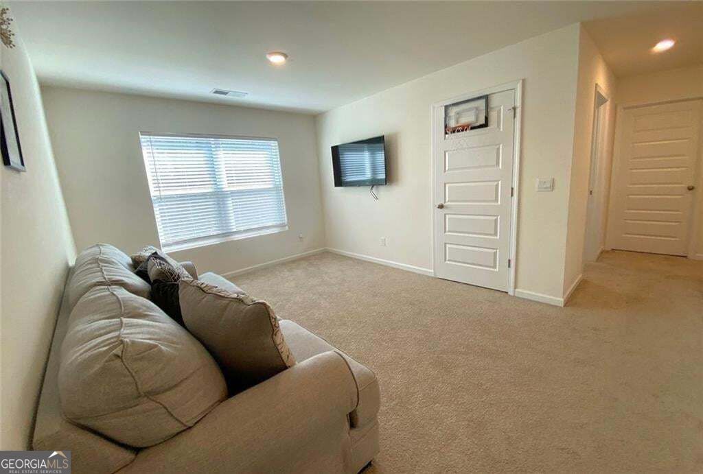 676 Whitman Lane Property Photo 27