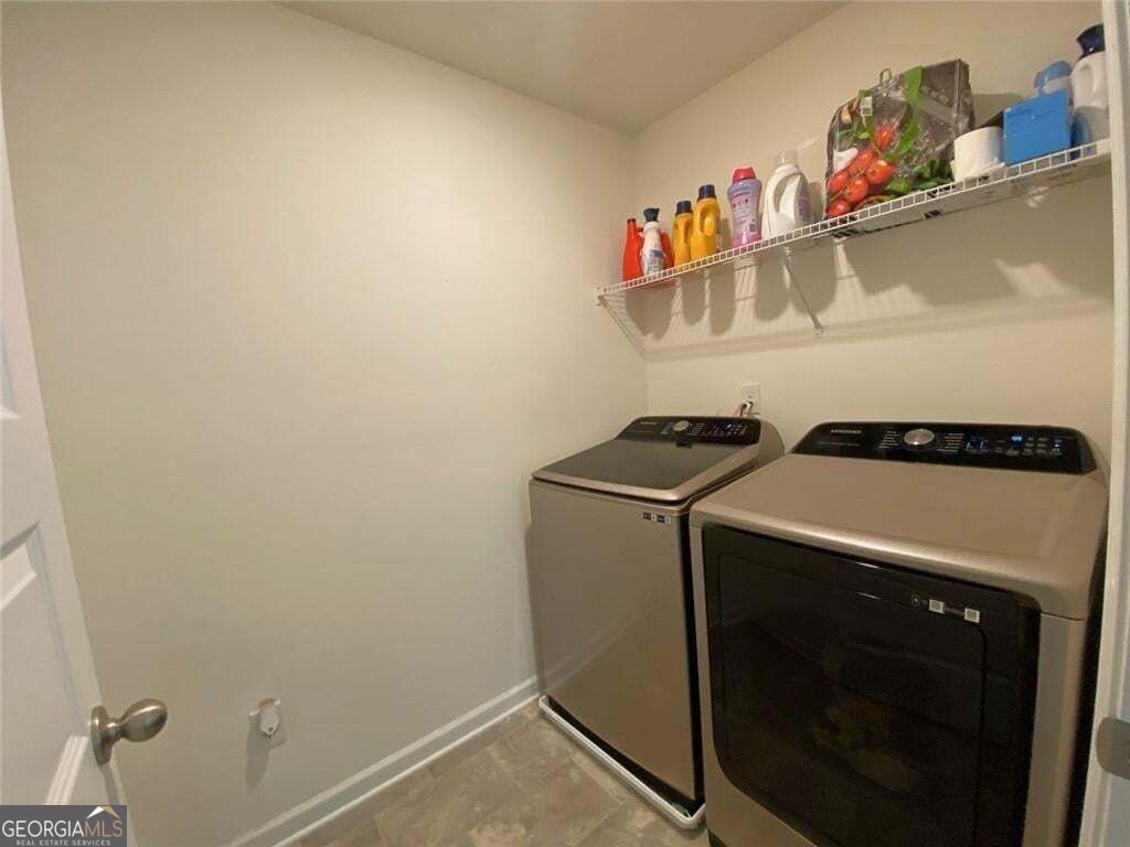 676 Whitman Lane Property Photo 28