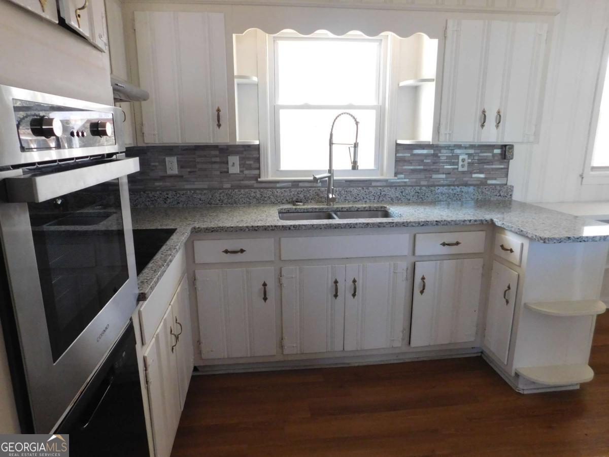 311 Bryant Road Property Photo 2