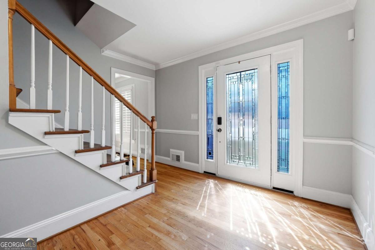 2021 Oak Branch Way Property Photo 2